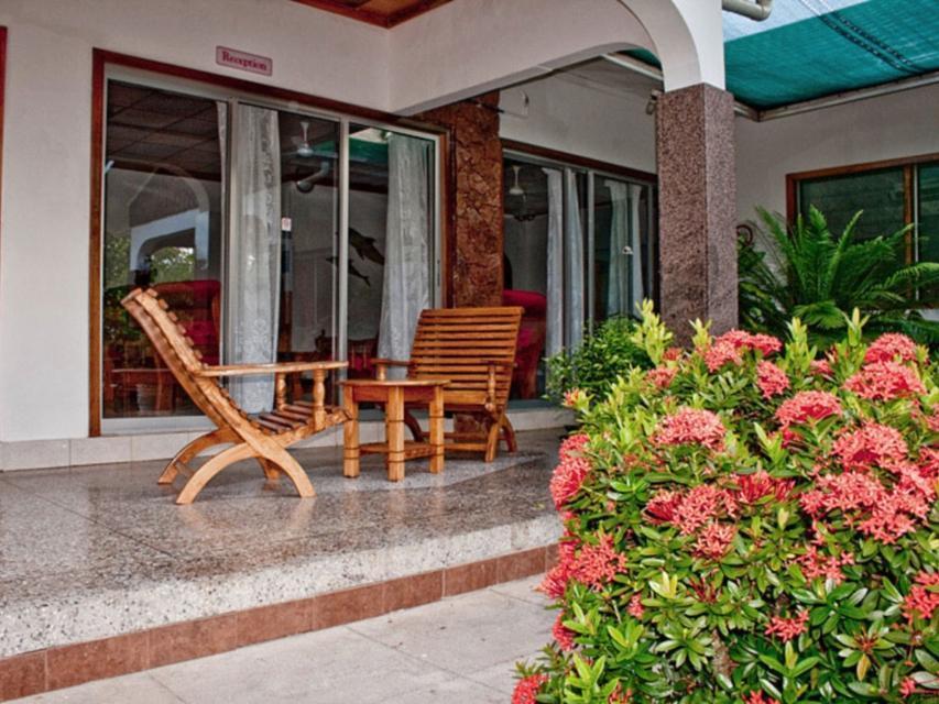 Villa De Roses Beau Vallon (Mahe) Exterior foto