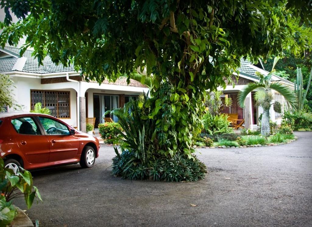 Villa De Roses Beau Vallon (Mahe) Exterior foto