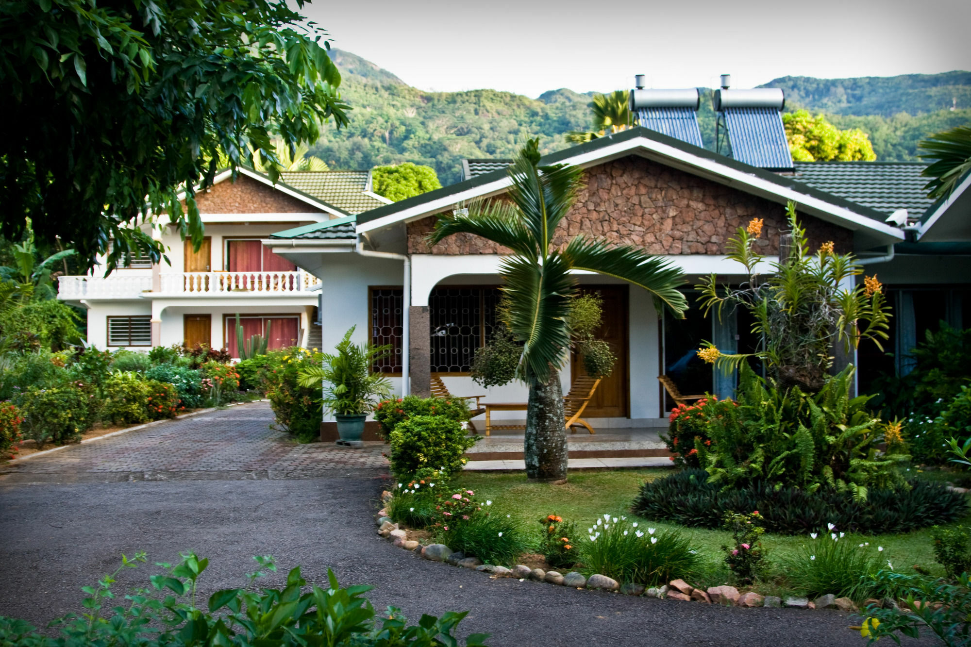 Villa De Roses Beau Vallon (Mahe) Exterior foto